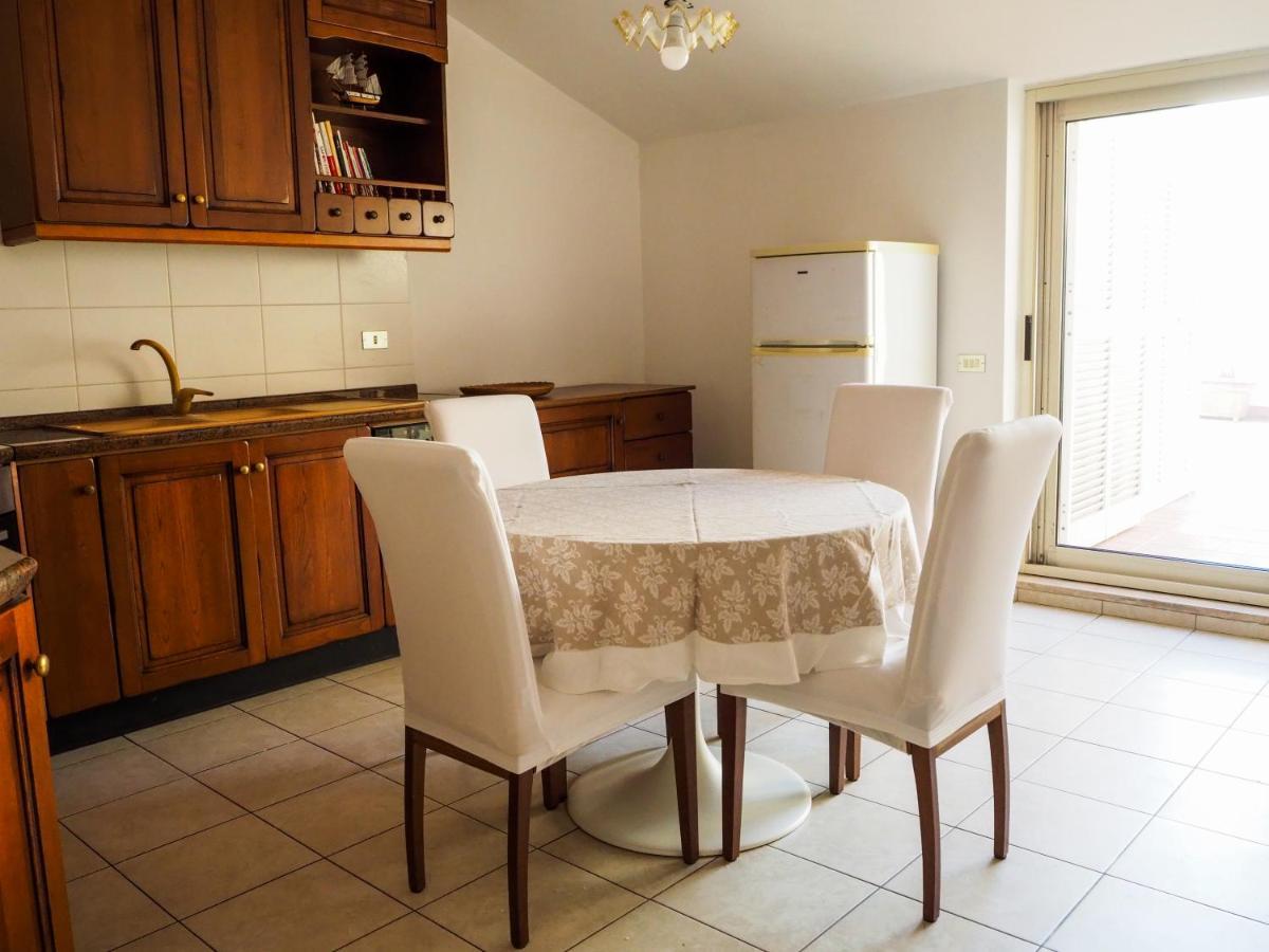 Terrazza Cavour Apartment บารี ภายนอก รูปภาพ